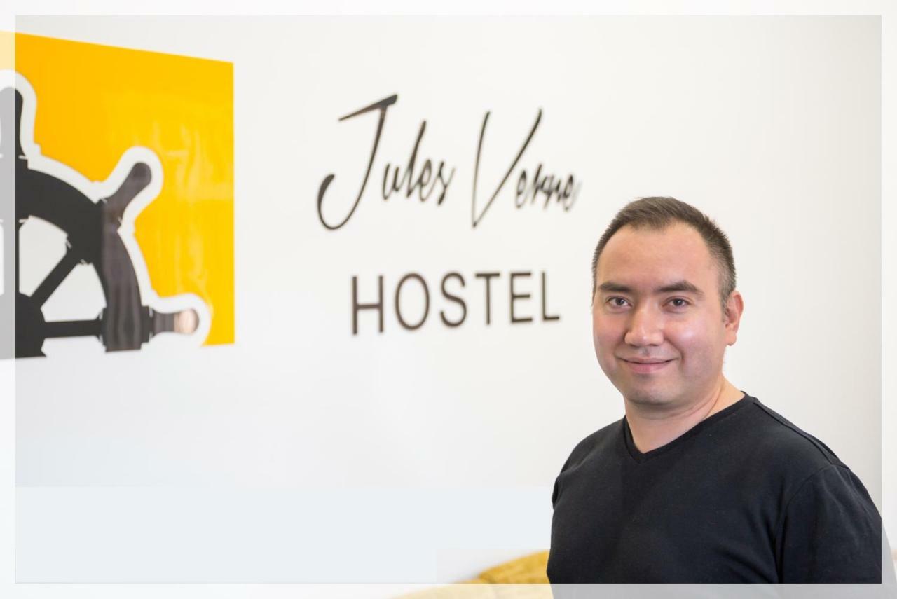 Jules Verne Hostel Tashkent Ngoại thất bức ảnh
